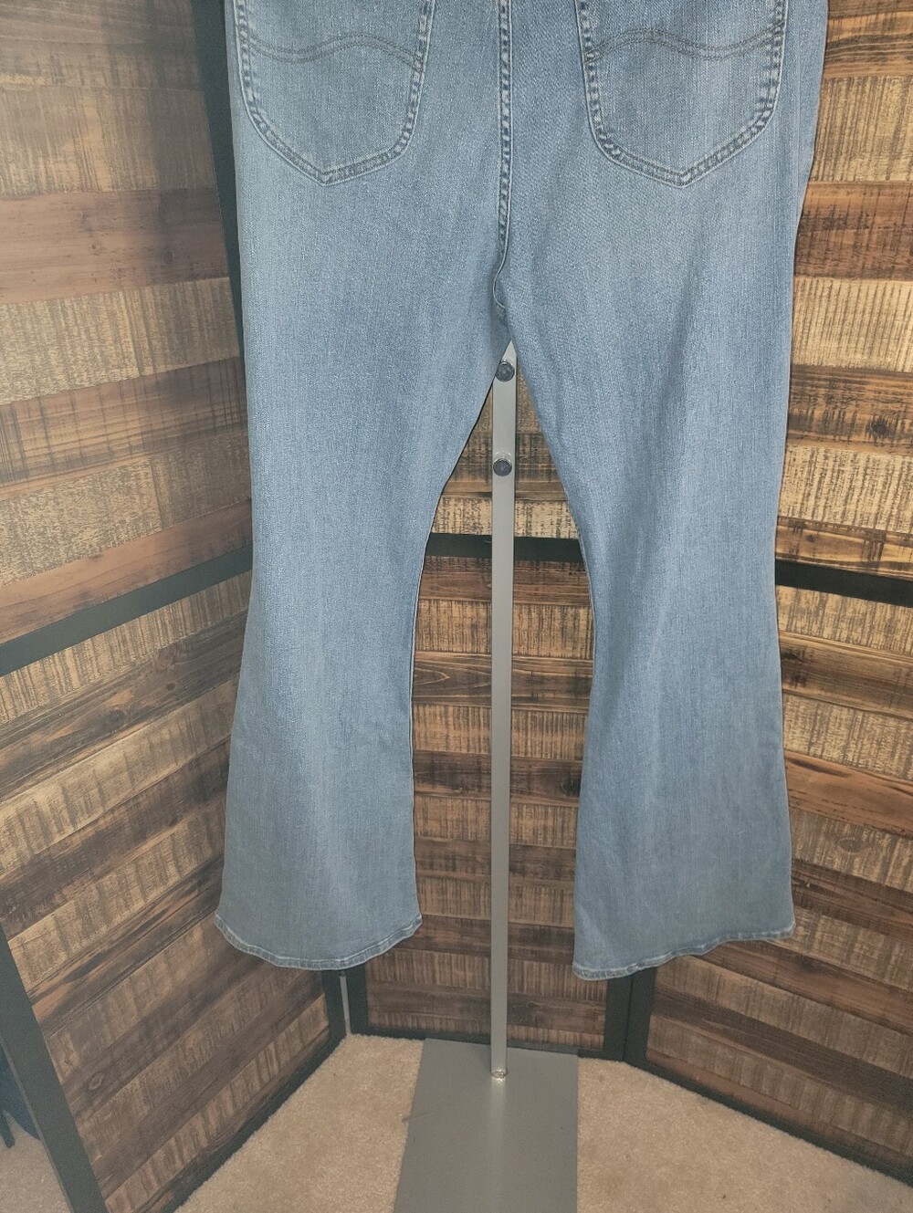 Boot Leg Jeans - Picture 4 of 4